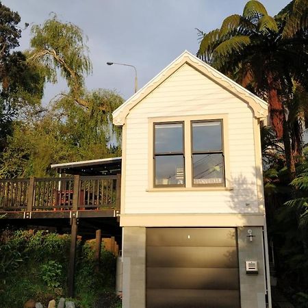 Tiny House In The Sky Hotel Dunedin Buitenkant foto