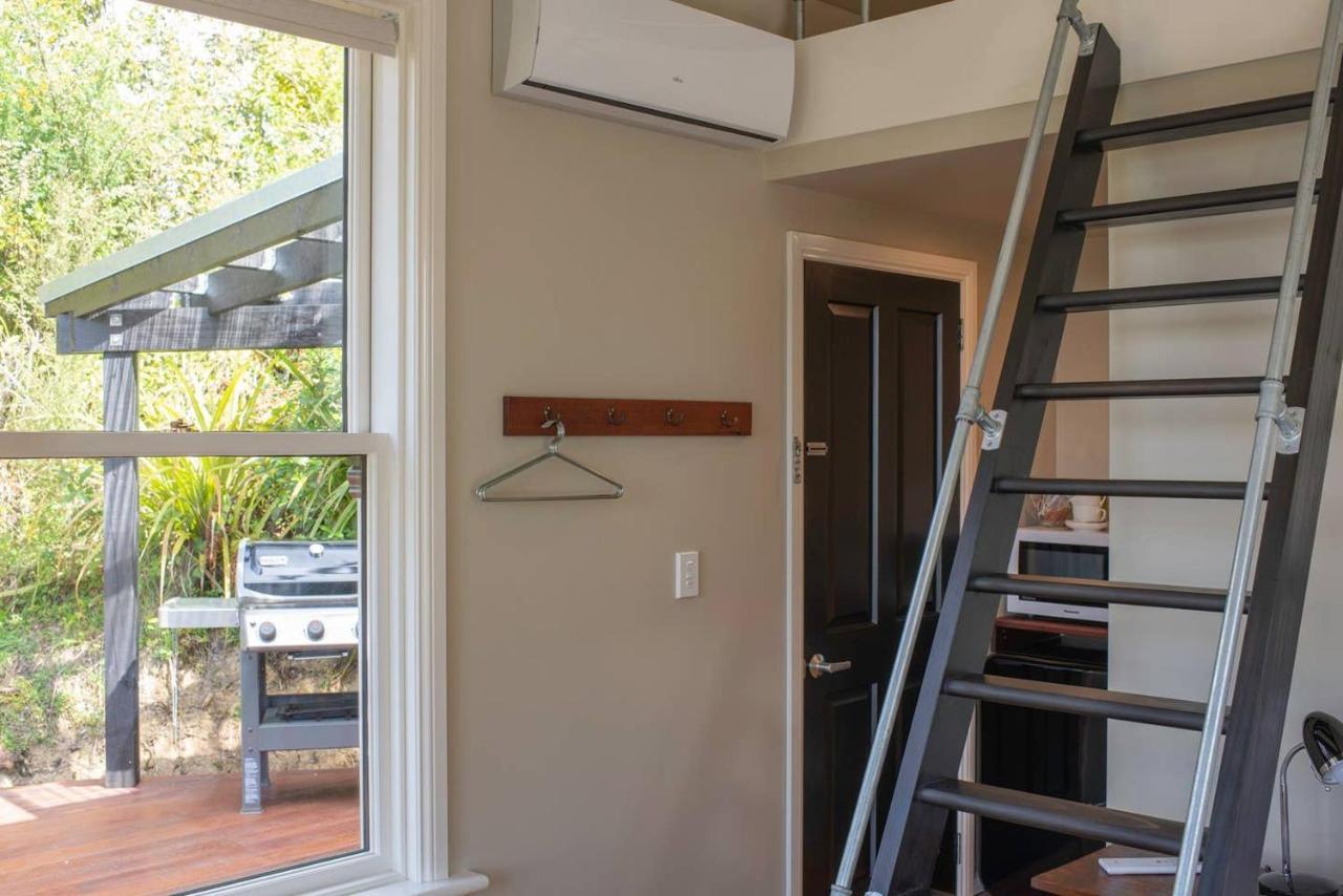 Tiny House In The Sky Hotel Dunedin Buitenkant foto