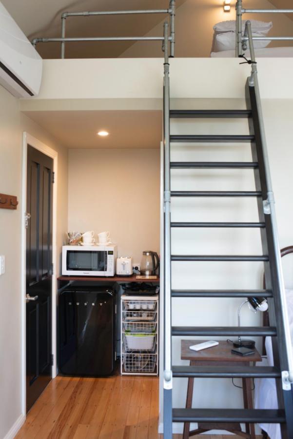 Tiny House In The Sky Hotel Dunedin Buitenkant foto